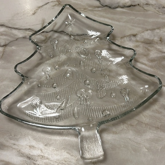 Vintage Christmas Tree Charcuterie Tray with Spreader - Picture 3 of 15